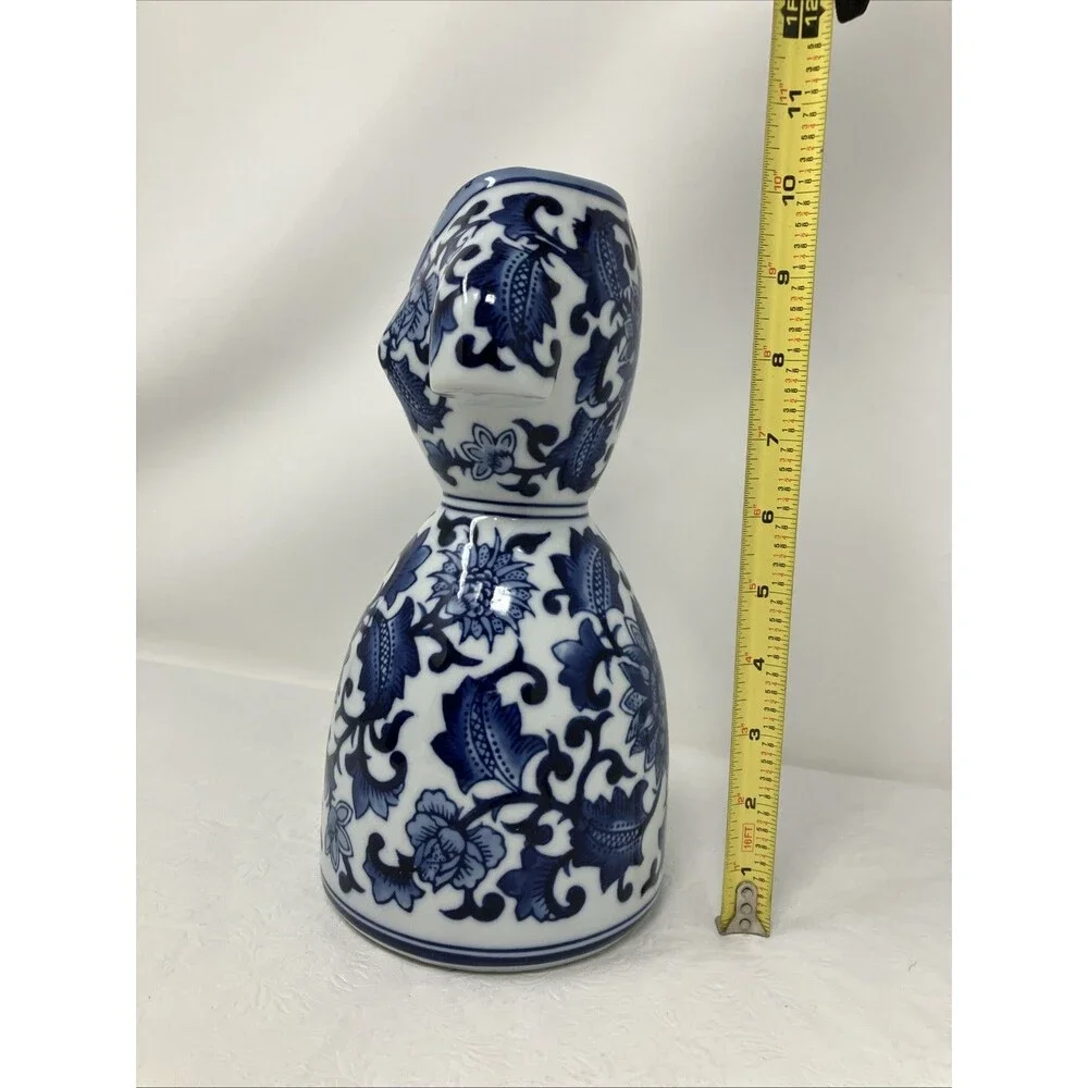 Seymour Mann Blue Chinoiserie Style Women’s Dress Form Vase Blue White